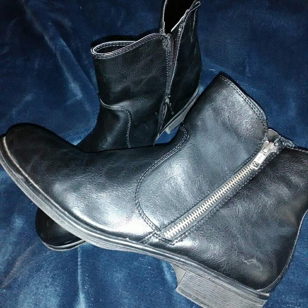 Black ankle boots